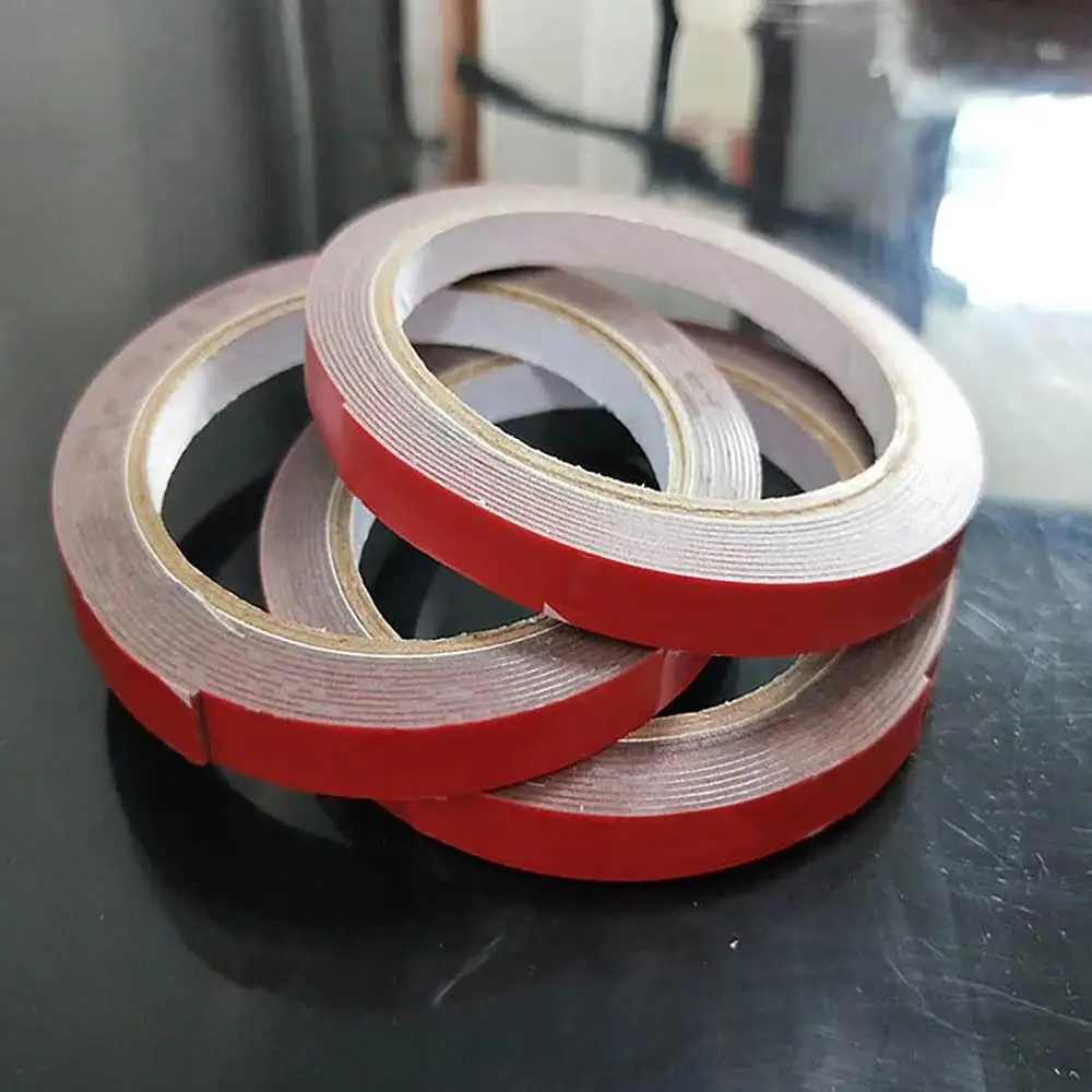 M33 Пластик с помощью двустороннего скотча 3M может быть обрезан до Любой размер.