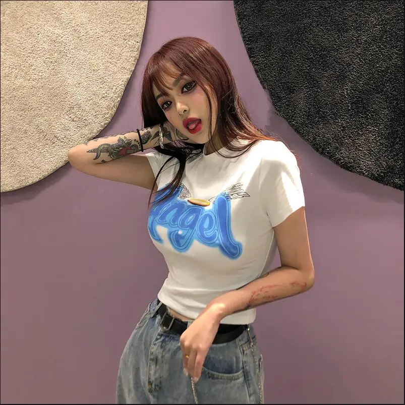 

Женская летняя футболка Little sexy angel, белая облегающая футболка с буквенным принтом