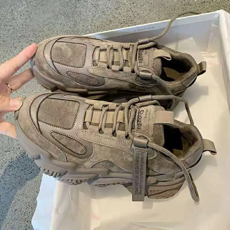 

Llogai New Spring Women Casual Sport Shoes Fashion Thick Bottom Fashion Sneakers Zapatillas Hombre Korean Version Women Sneakers
