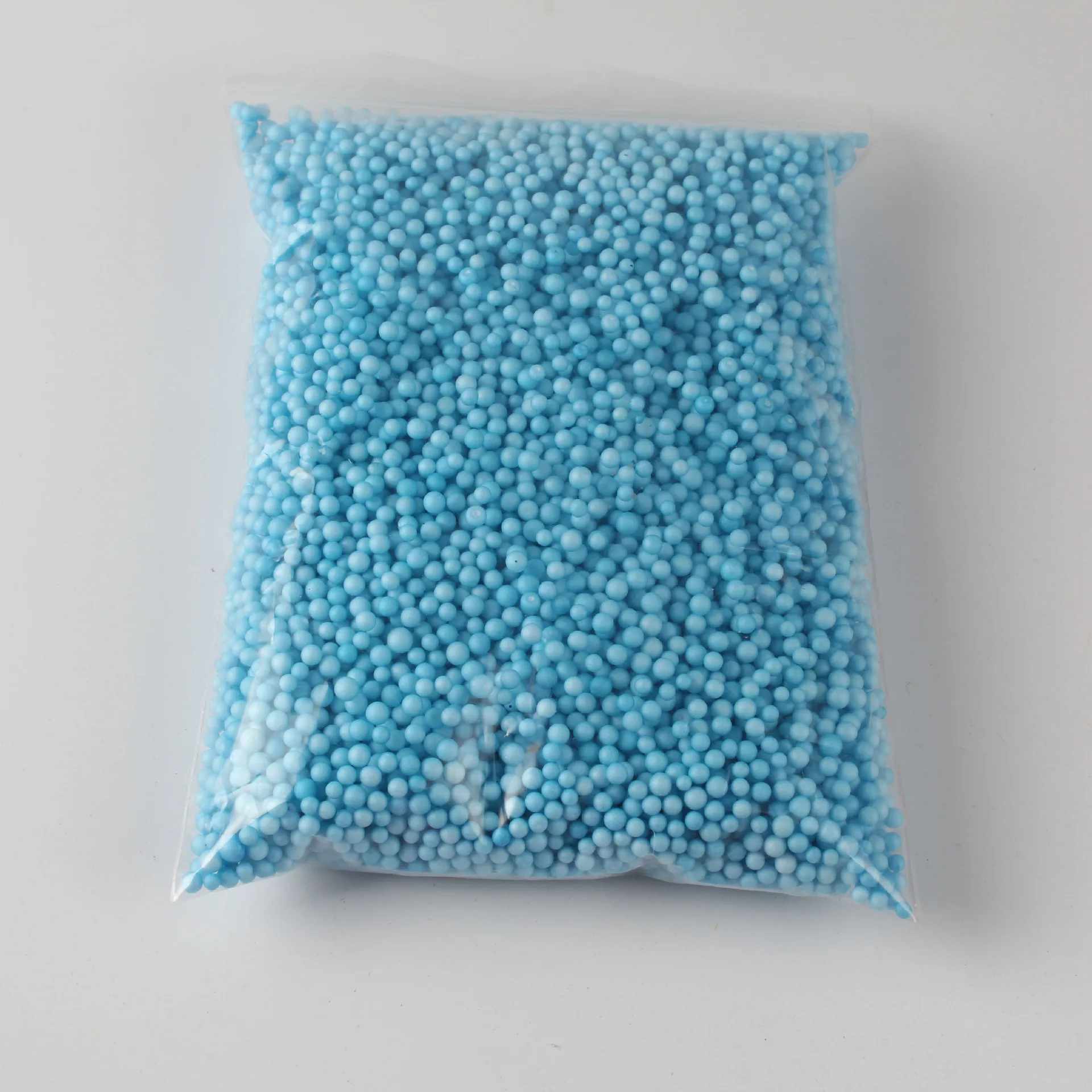 

Пенополистирольные шарики для подарков