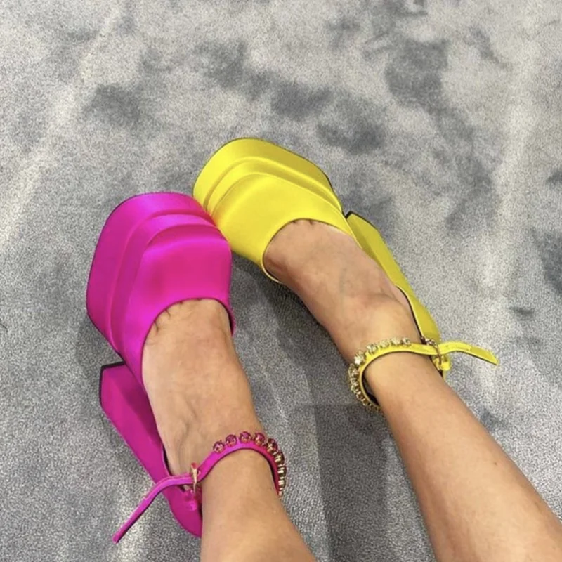 Женские туфли на платформе с квадратным носком высоком каблуке | Обувь