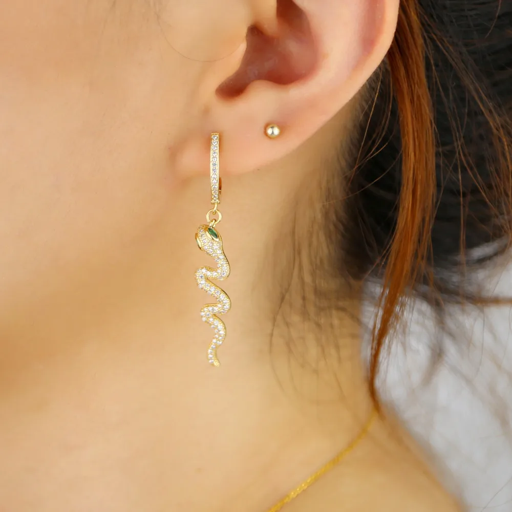 2021 золото Цвет модной одежды для девочек Комплект женщин трендовые ювелирные