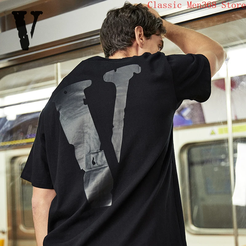 Женская свободная футболка VLONE модная серая с коротким рукавом и V-образным