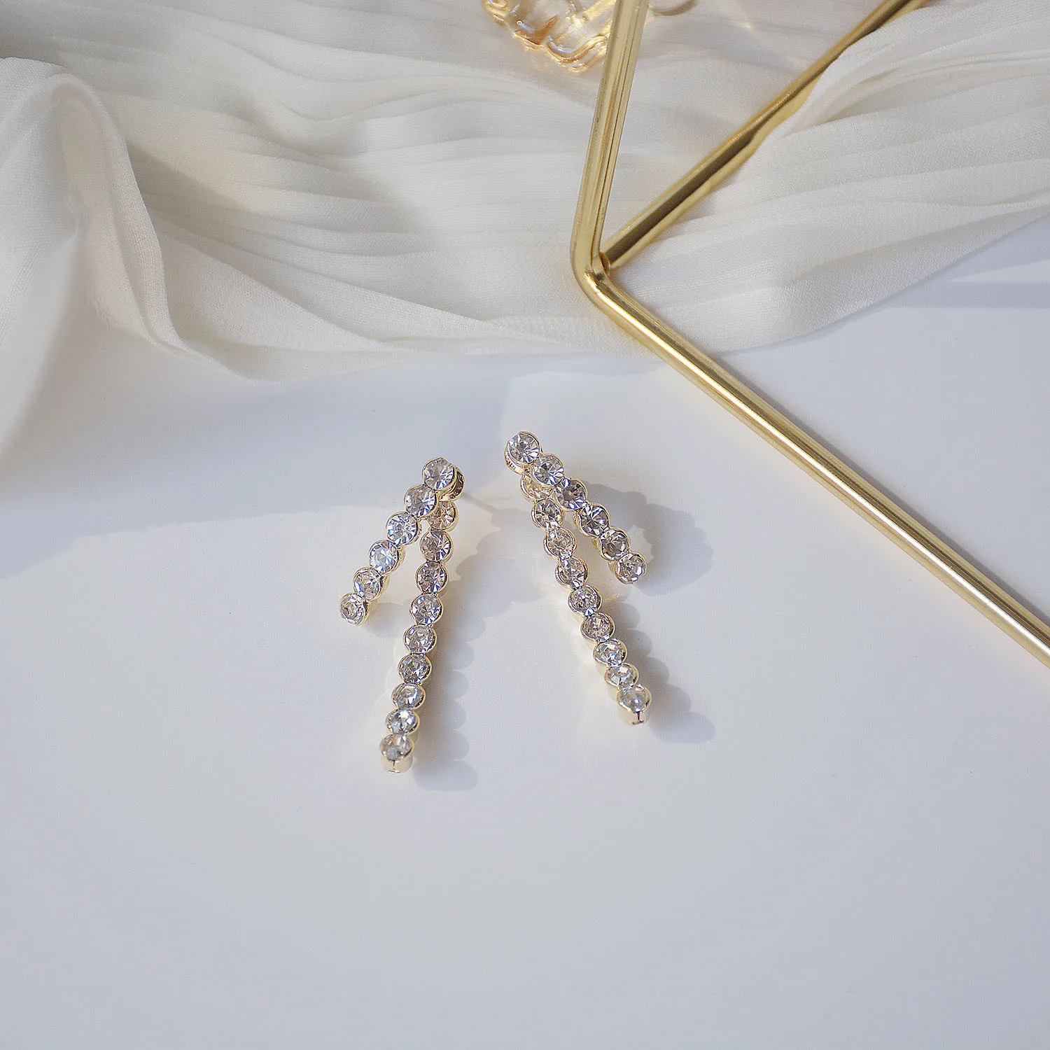 

New Arrive 14K Real Gold Zircon S925 Silver Needle Design Sense Back Hanging Fashionable Stud Earrings for Women