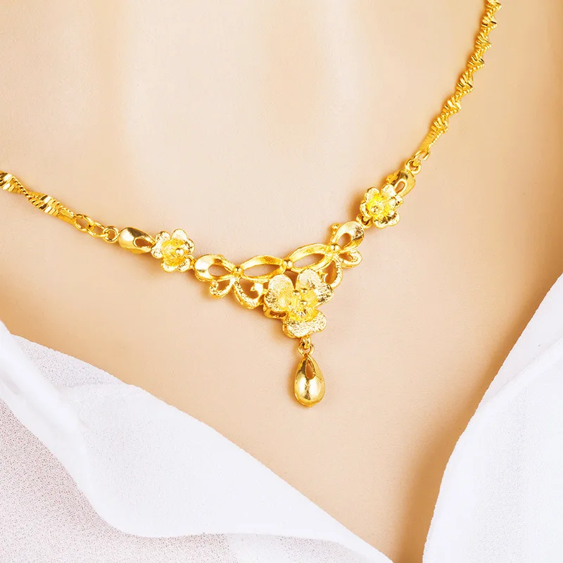 

Metal Thorns Black Heart Necklaces Pendant For Women Bohi Fashion Gold Luxury Hippie Jewelry Body Accessories