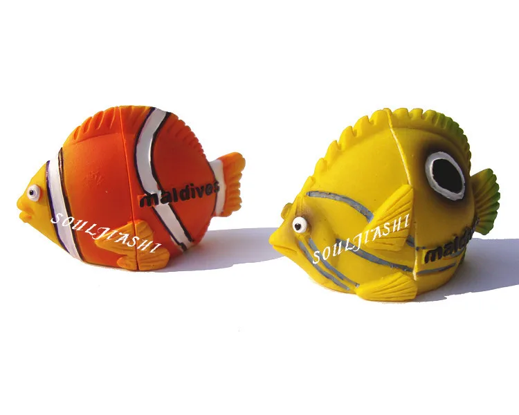 

2pcs Maldives souvenirs resin tropical fish refrigerator sticker note holder small ornaments