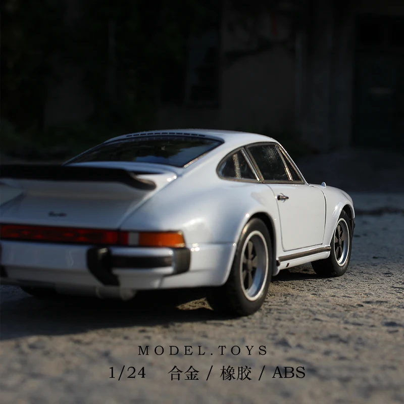1:24 литая металлическая модель спортивного автомобиля игрушки для 911 Turbo 1974 с