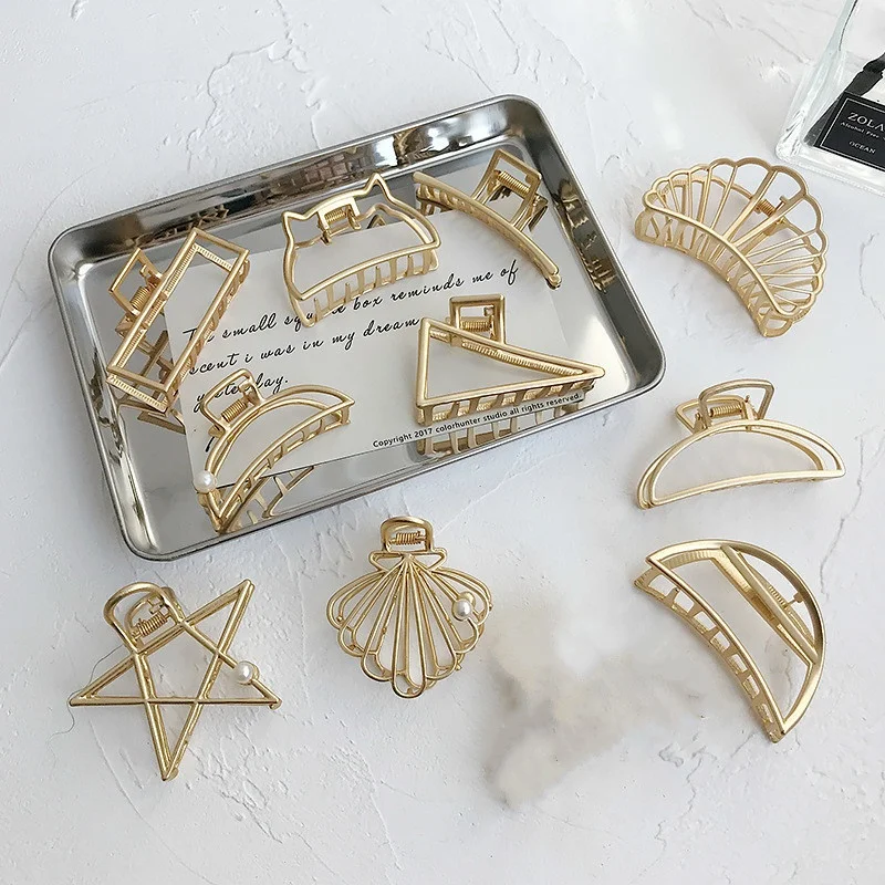 

Retro Metal Alloy Back Head Clip Female Korean Style Shark Clips Hair Accessory