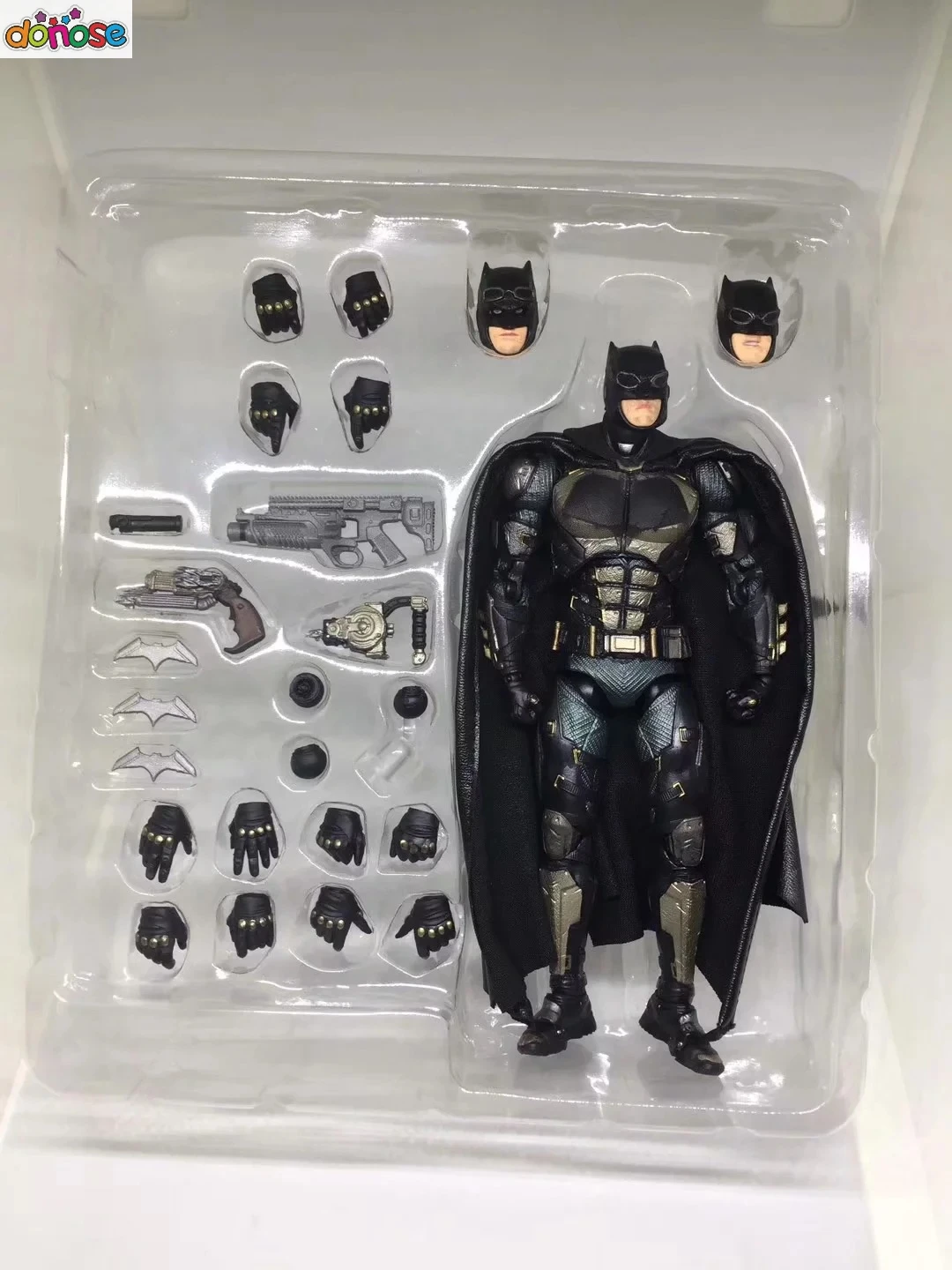 Фильмы Темный рыцарь Бэтмен Фигурка подвижная с аксессуарами MAFEX 056 Лига Справедливости фигурка модель детская игрушка