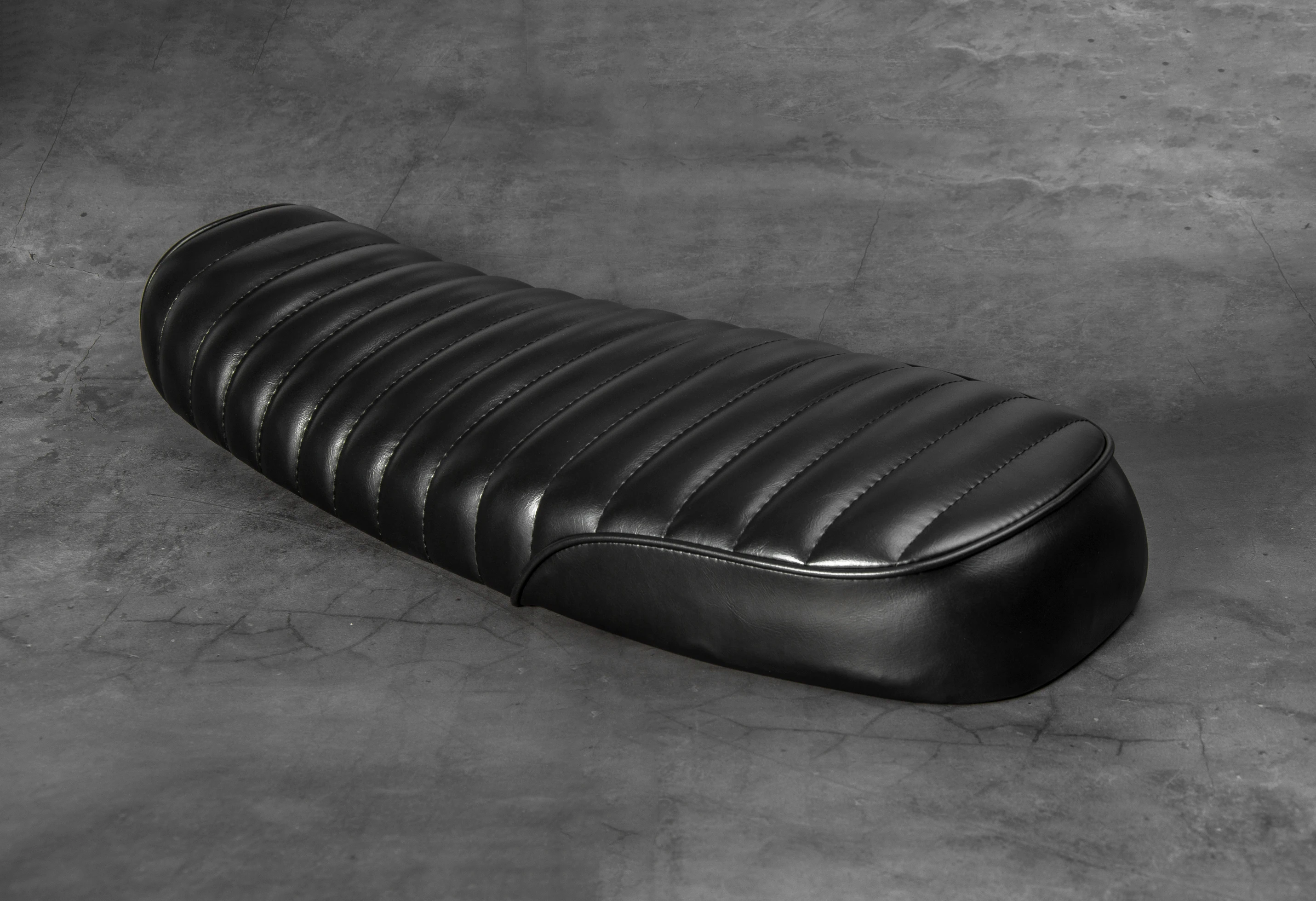 

New Motorcycle Cafe Racer 64cm Cushion Pad Seat Cover for Suzuk GS for Yamah XJ for Honda CB