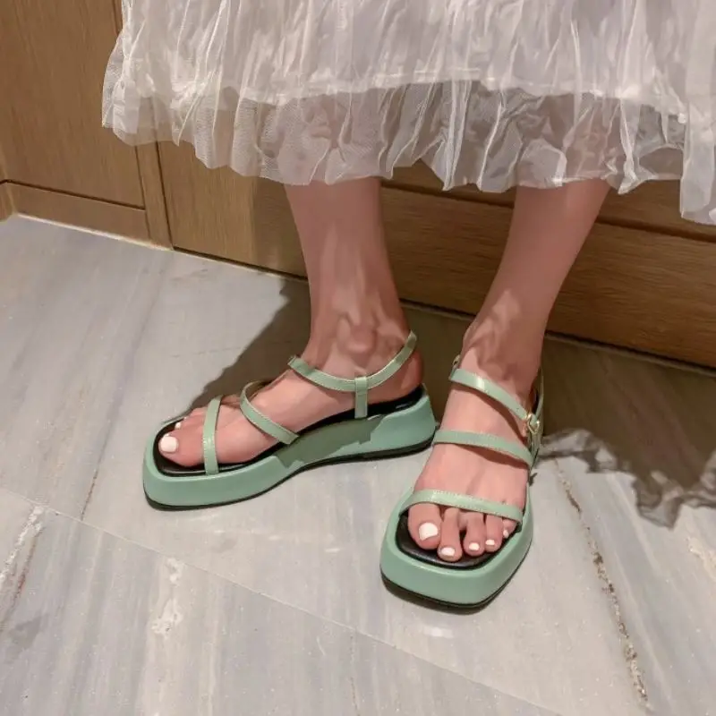 

KemeKiss Size 33-40 Women Summer Shoes Real Leather Thick Bottom Sandals For Women Fashion Simple Shoes Women Daily Footwear