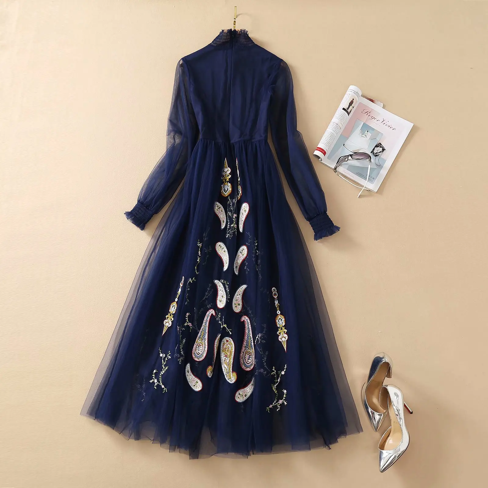 

Woman High Street Retro Dark Blue Embroidery Lace Prom Dress Lady Gorgoues Embroidery Ankle Length Vintage Gauze Robe