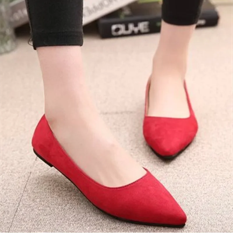 Женский простой топ из флока с острым закрытым носком без каблука одним низким