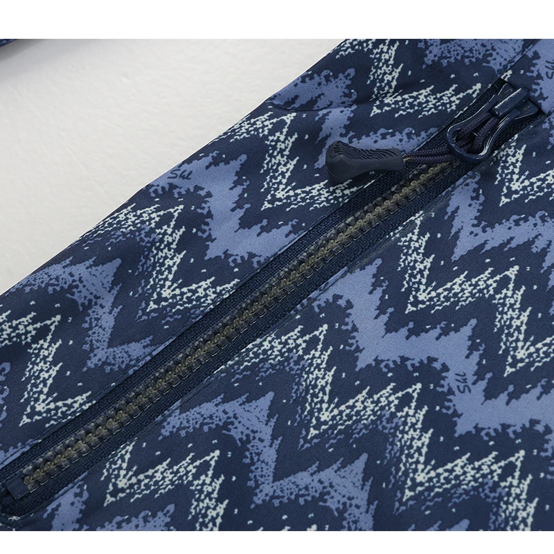 Женская ветровка с капюшоном ROYALWAY водонепроницаемая куртка для активного отдыха