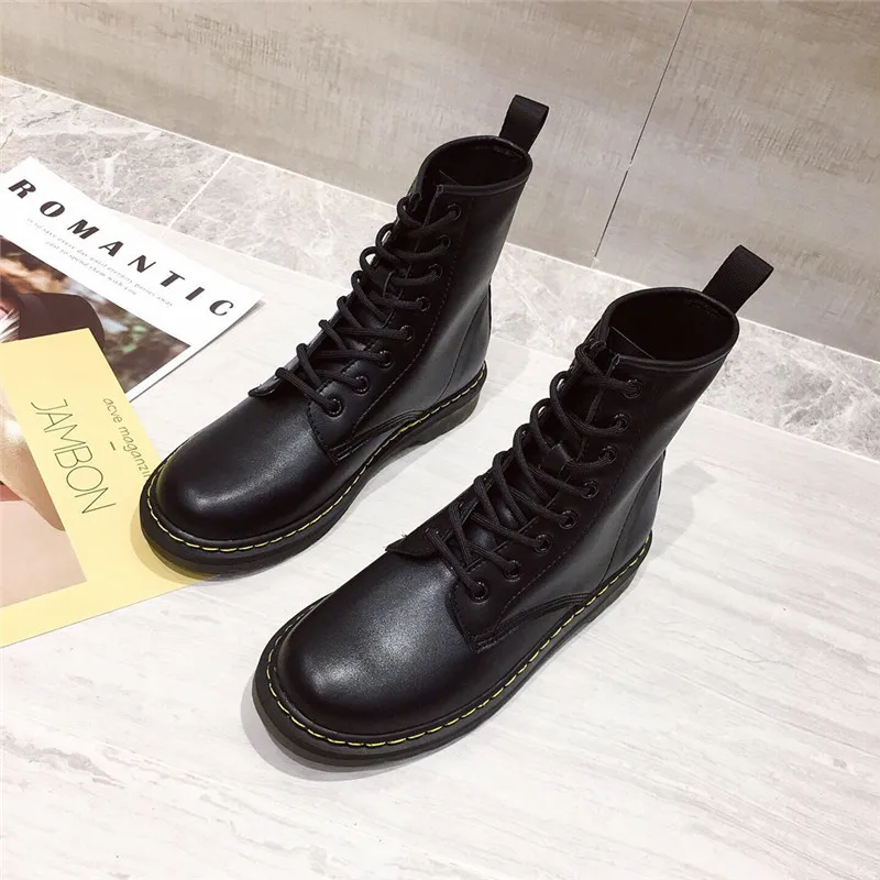 Bootee/ женские ботинки на низком каблуке; женские ботильоны; роскошные дизайнерские ботинки с круглым носком; женские короткие ботинки со шнуровкой в стиле рок