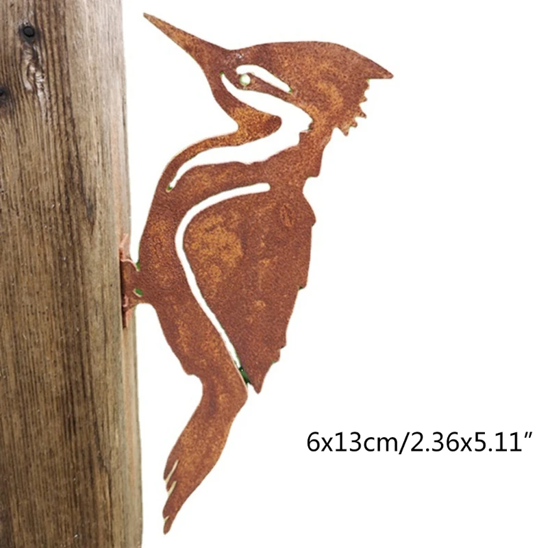 

Elegant Garden Stake Design Pileated Bird Rusty Metal Silhouette Tree Decoration Vintage Insert Outdoor Lawn Yard Decor