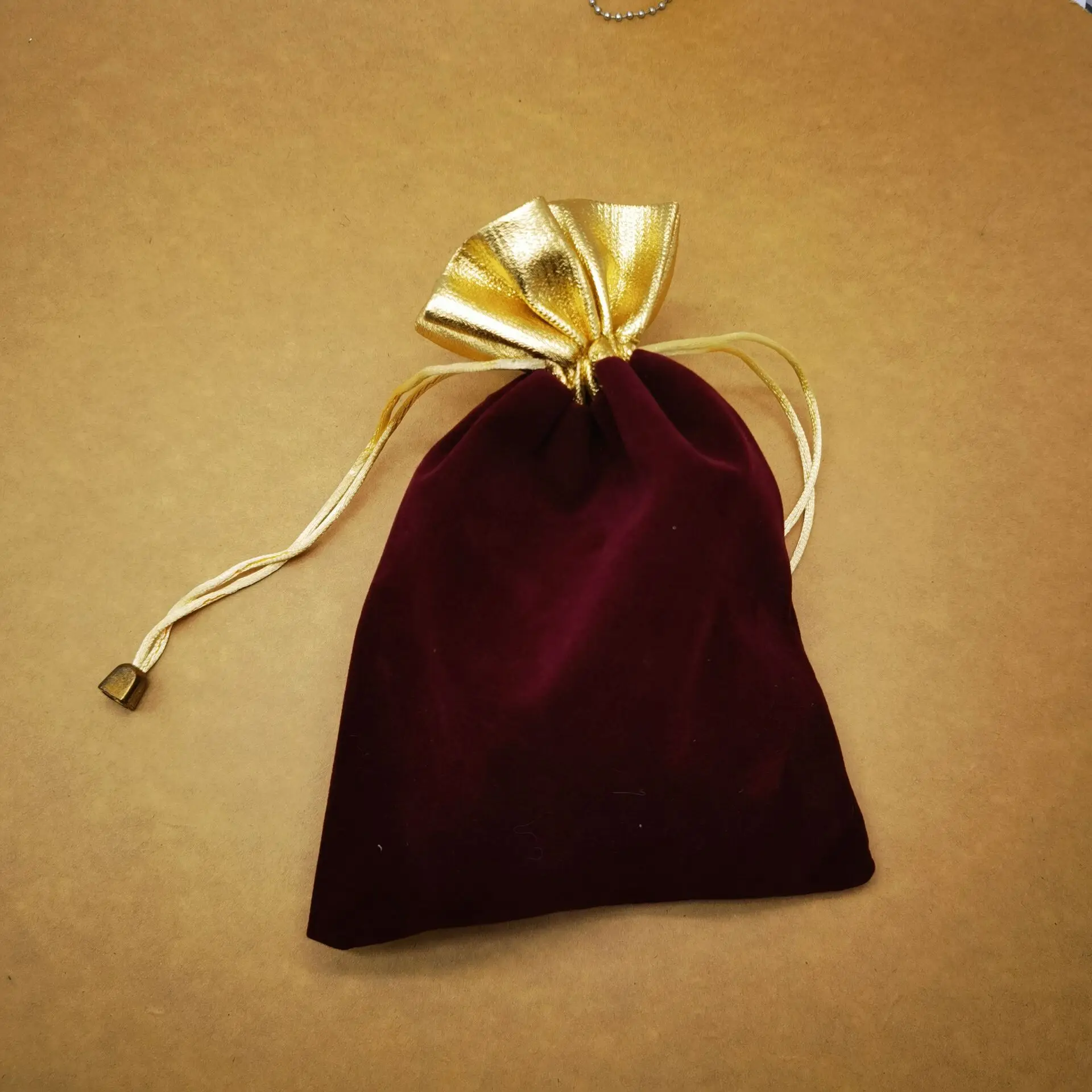 

2021 2th Anniversary Ceremonial Event Cute Lucky Box Key Chains Valentine Lucky Bag Keyring Fashion Child Gift Box Keychain