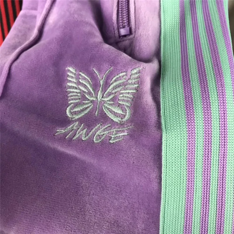 

Velvet Embroidery Needles Sweatpants Men Women 1:1 Top Quality Ribbon Butterfly Striped Needles AWGE Trousers Red Wine Pants