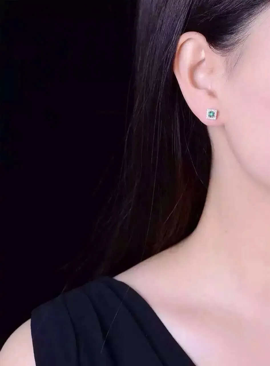 Ослепительные изумрудные серьги-гвоздики 2 мм SI класса натуральный изумруд