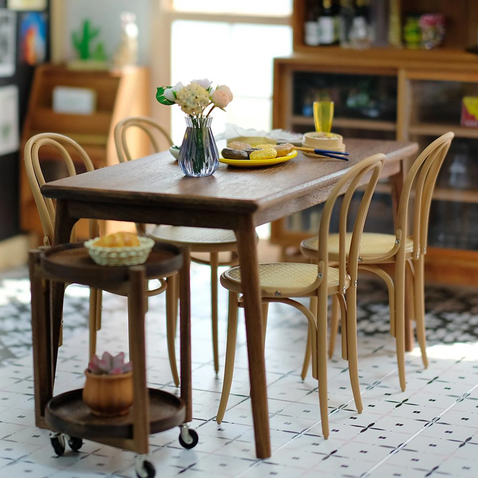 

Dollhouse Toy Miniature Furniture End Table 1:6 Outdoor Garden Flower Stand