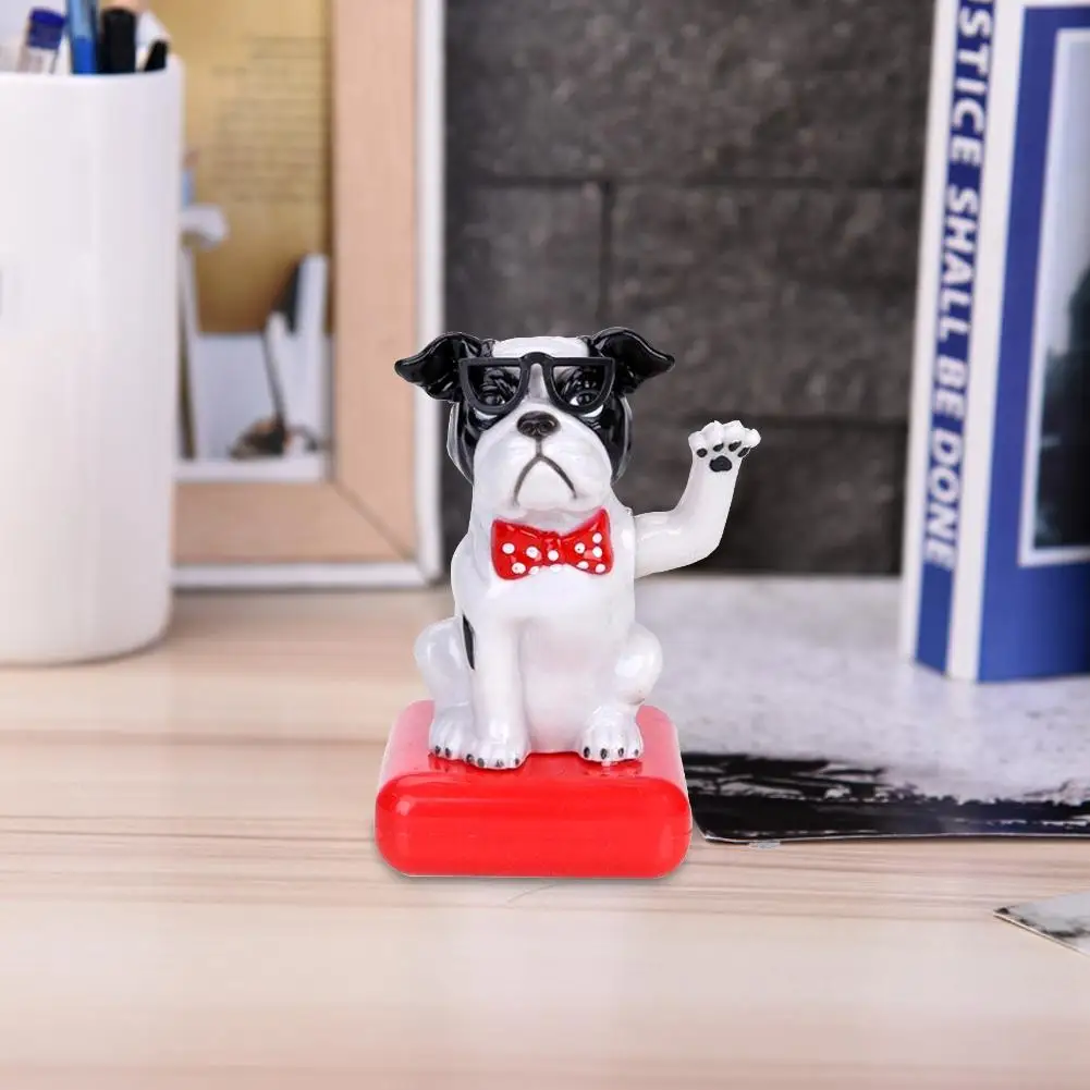 Пластиковая игрушка-качели на солнечной батарее для украшения дома |