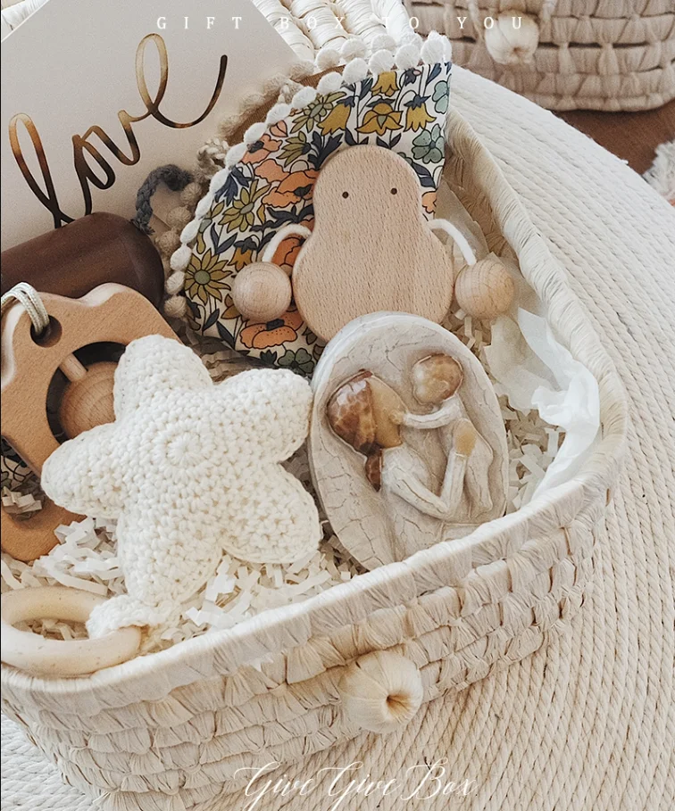 Подарок на день рождения новорожденному полный месяц 100 дней Красивая Белая