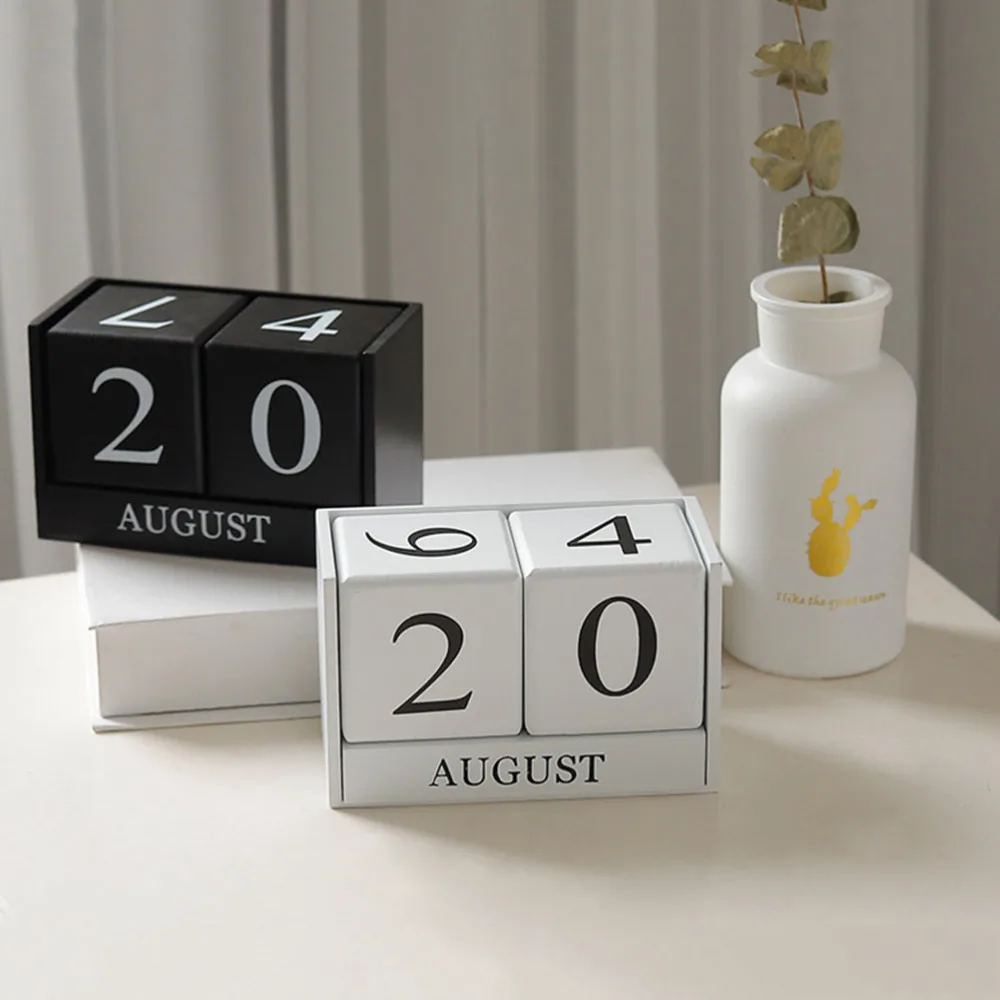 

Creative Desktop Wooden Manual Calendar Office Decoration Table Home Ornament Decor(Black)