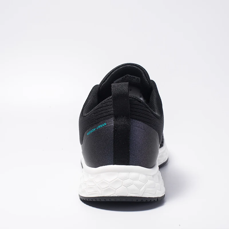 Мужские амортизирующие кроссовки KELME черные спортивные беговые