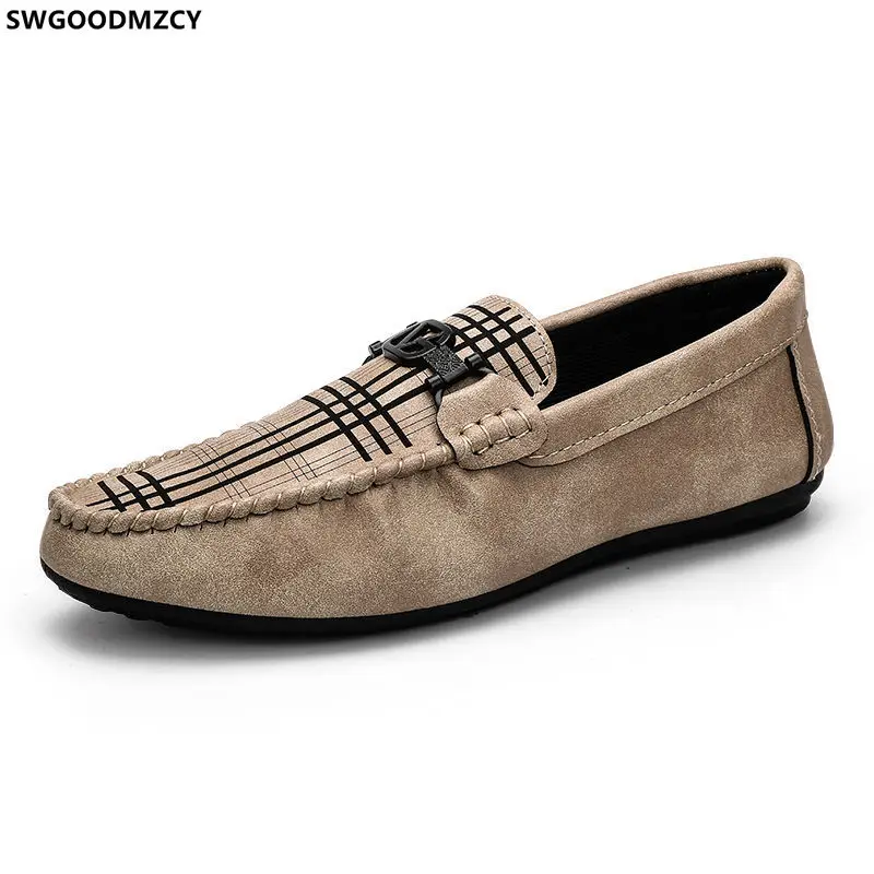 

Slip on Shoes Men Fashion Leather Casual Shoes for Man 2023 Black Loafers Men Designer Shoes Calcados Masculino أحذية رجالية