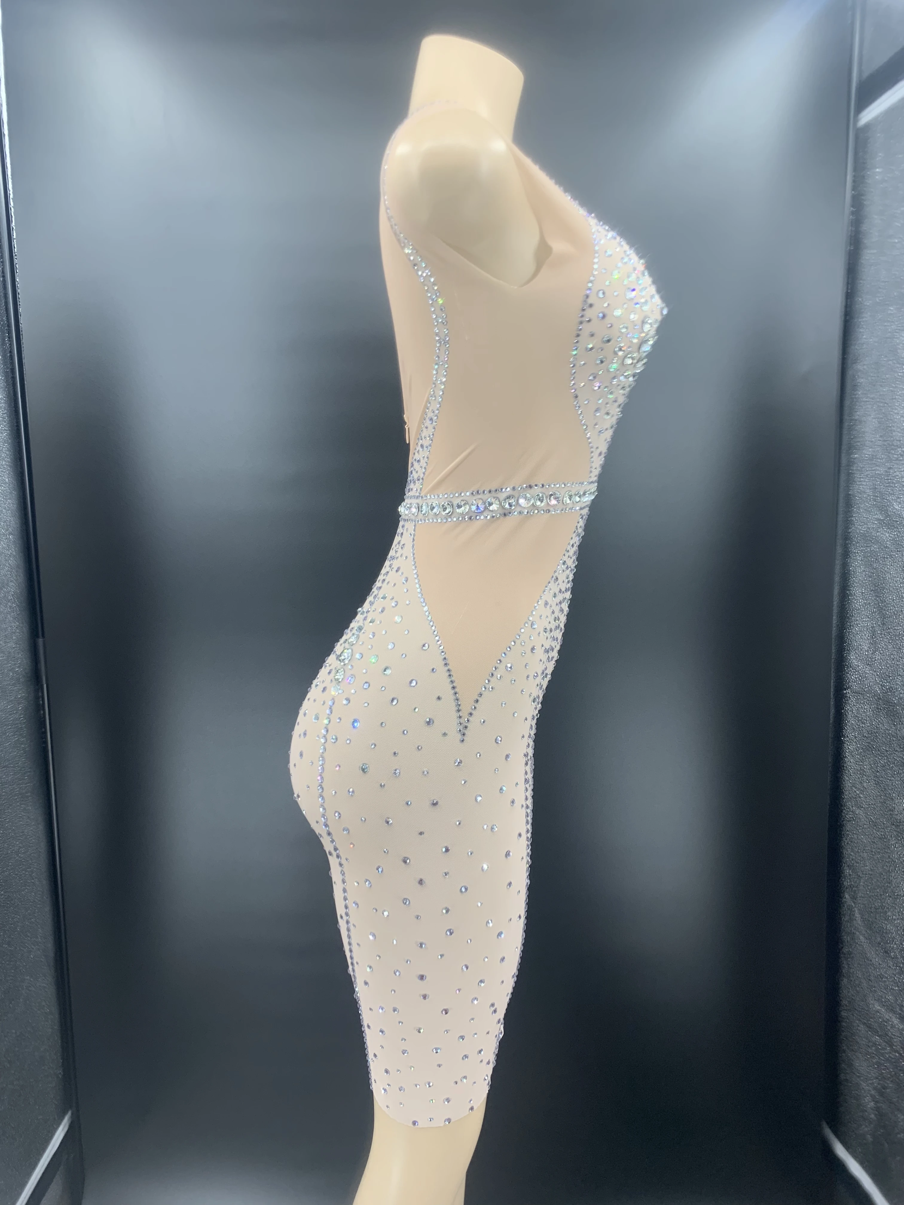 

Women Summer High Quality Dress Sleeveless Diamond Mesh Sexy Elegant Dress Party Celebrate Singer Stage Performance Costume