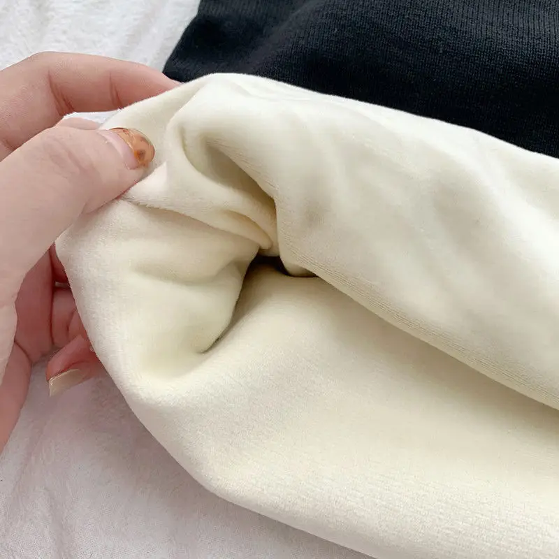 

Women Thermal Underwear Tops Lace Sleeveless V-neck Knitted Plus Velvet Warm Solid Slim Shaped Sexy Female Undershirt Trendy