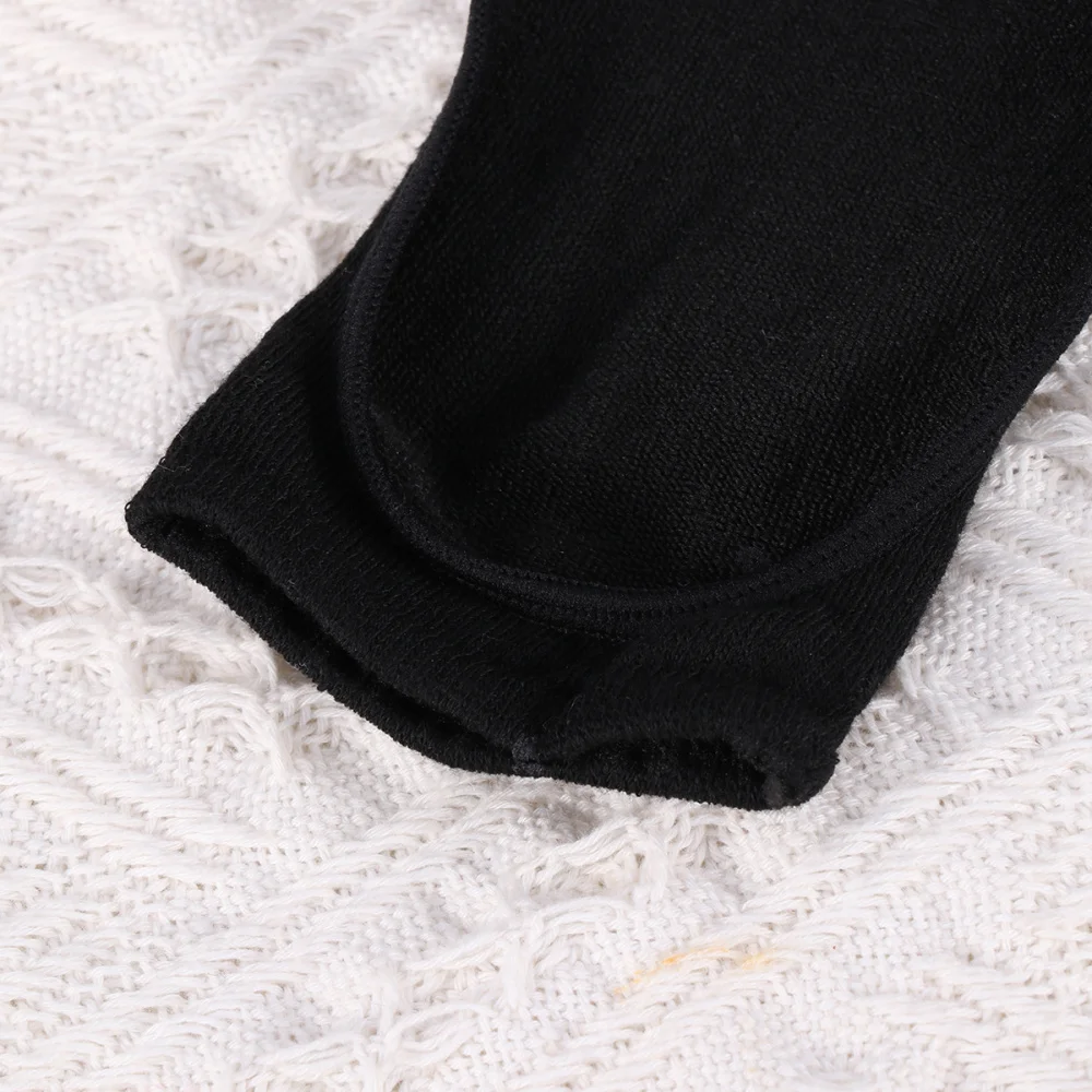 

3 Pairs of Bamboo Fiber Silicone Socks Anti-Skid Boat Socks Invisible Socks Shallow Mouth Socks (Black)
