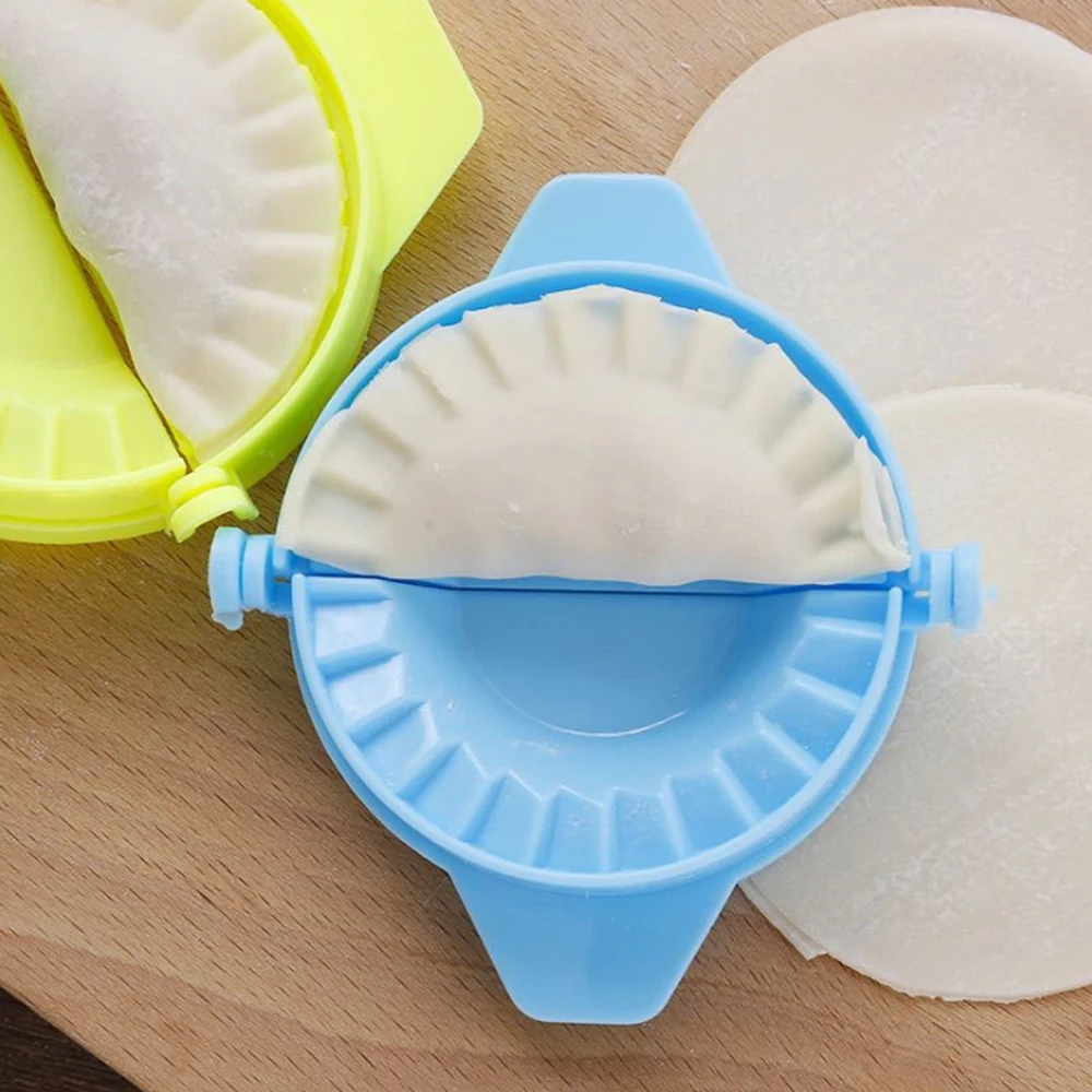 

1PC DIY Plastic Dumpling Molds Chinese Food Jiaozi Maker Dough Press Dumpling Pie Ravioli Hand Mould Kitchen Creative Tools