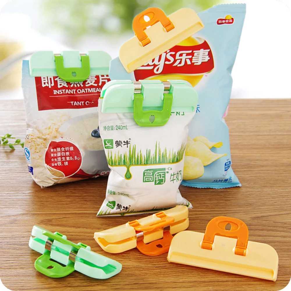

2PCS Stay Fresh Bag Sealer Clips Sticks- Slide-on to Isolated Air and Dust, Kitchen Food or Snacks Storage Clips, Easy t