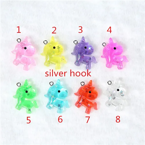 silver hook 20 шт много стилей Единорог амулеты блеск Единорог ювелирные изделия ожерелье подвеска брелок амулеты для DIY украшения - Окраска металла: silver hook