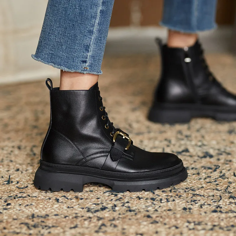 

FEDONAS Matel Buckle Leather Motorcycle Boots For Women Genuine Leather Shoes Woman Fashion Winter New Chunky Heels Ankle Boots