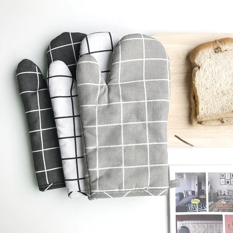 

2022 Microwave Oven Glove Kitchen Tool 1Pcs Mitten Terylene Insulated Heatproof Resistant Non-slip Baking Gloves Thickening