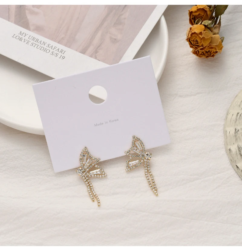 

2021 New Fashion S925 silver needle big butterfly long tassel earrings ladies exquisite shiny rhinestone party wedding jewelry