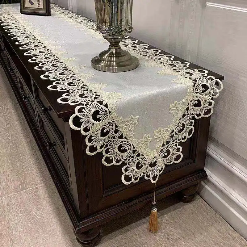 

Table Runner embroidered Europe Tea Table TV Cabinet Tablecloth Pendant tassel Dresser Table flag Shoe Dust Cover