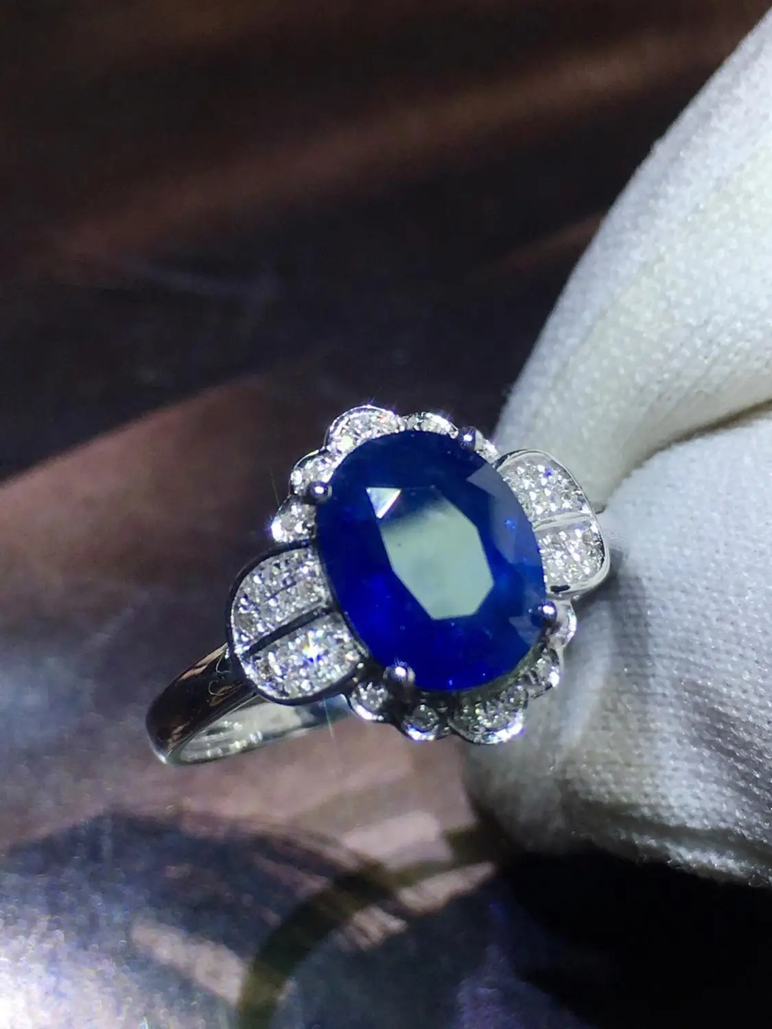 Настоящие хорошие драгоценности 18K 100% натуральный 1.95ct Королевский драгоценный