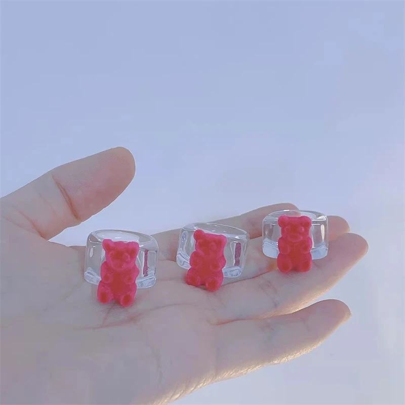

Ins Style Cute Cartoon Bear Shape Rose Red Flocking Acrylic Ring Creative Simple Ring Ladies Girl Jewelry Party Accessories Gift