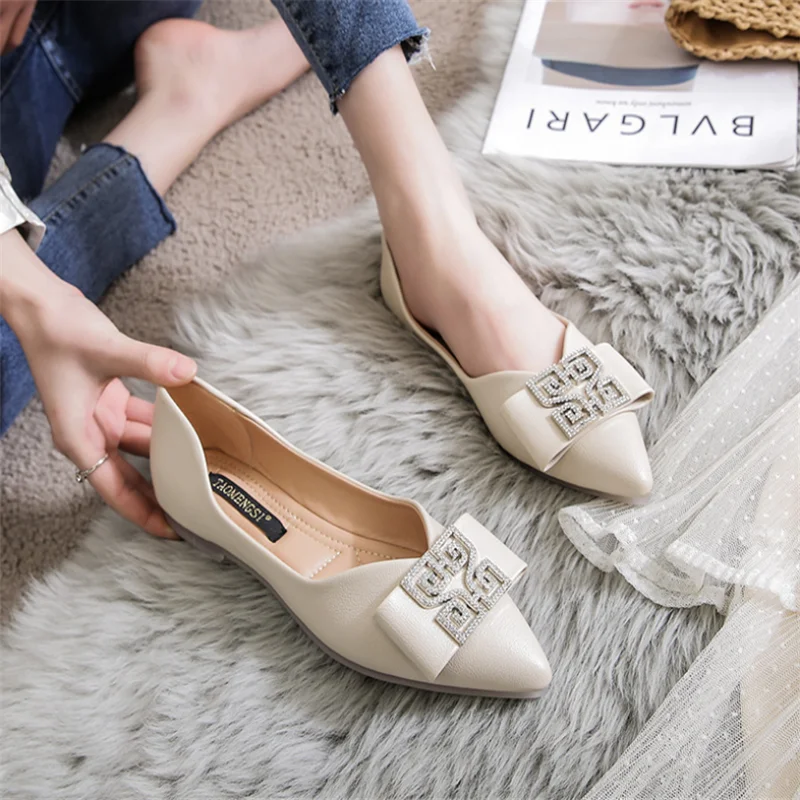 

Women's flat shoes 2020 autumn square toe shallow mouth casual scoop shoes peas shoes plus size women's shoes Rhinestone large