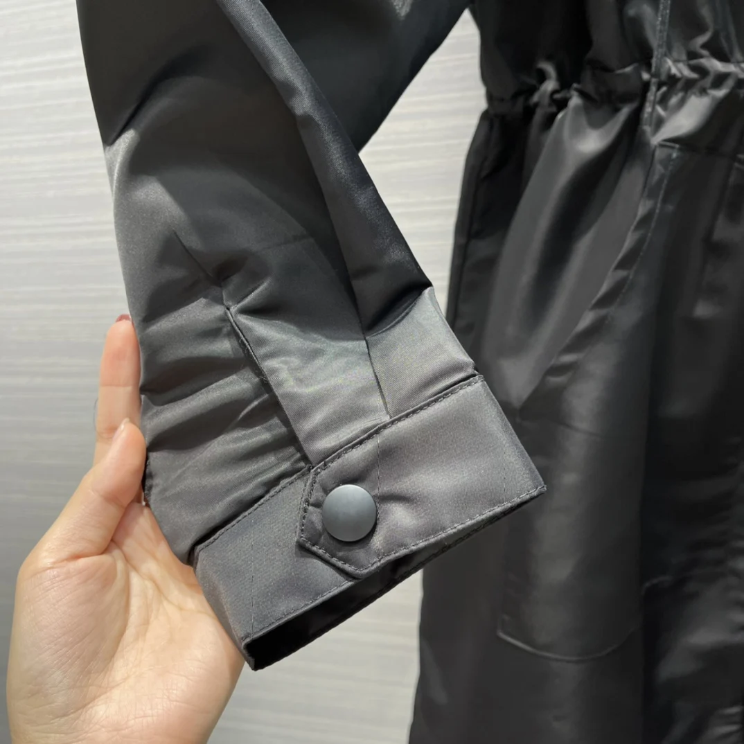 

Black Nylon Windbreaker Coat Women High-end Design Drawstring Hooded Oversized Trench Coat Good Quality Casual Loose Trench Coat
