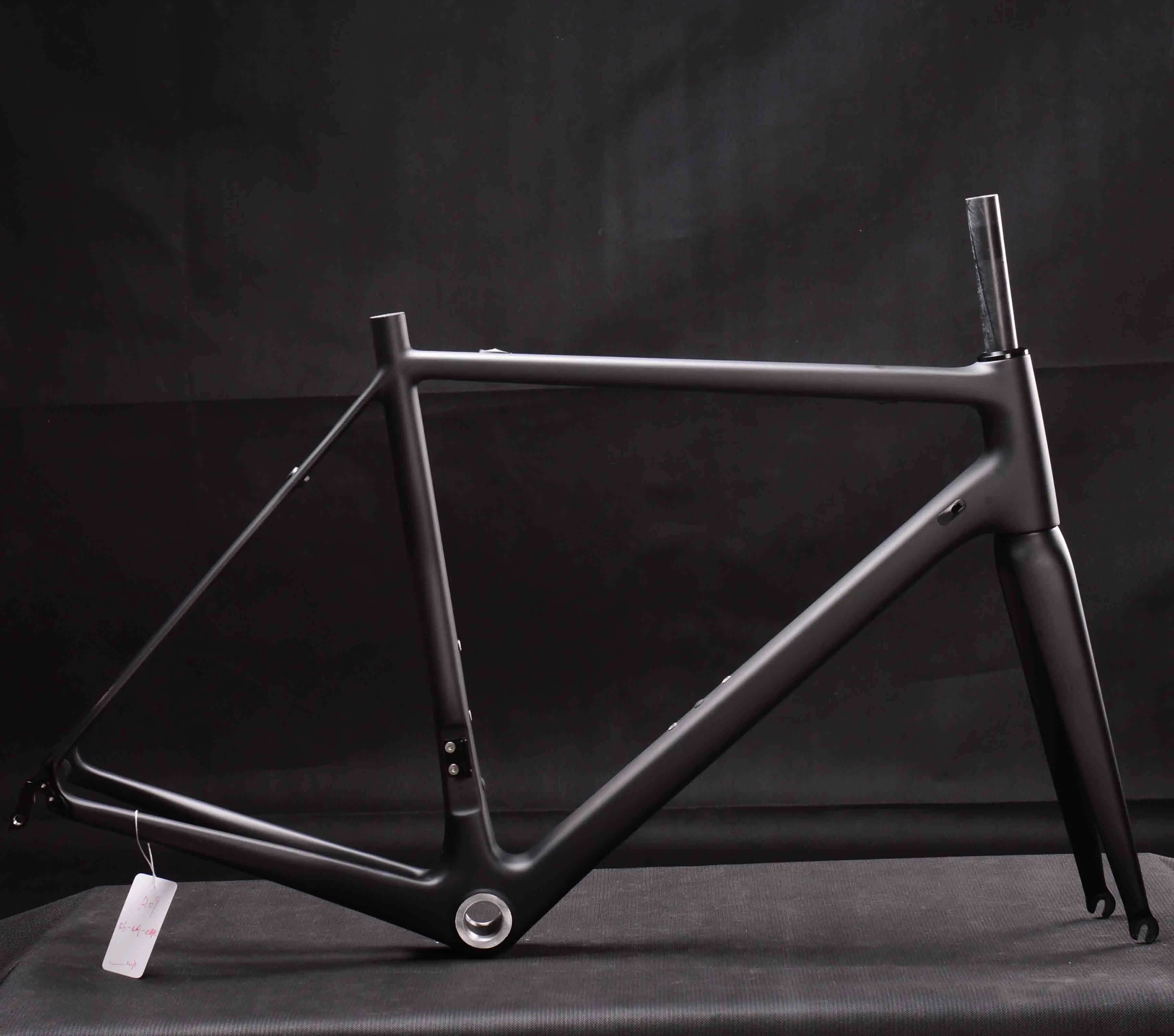 

MIRACLE R01 super light road bikes T1000 SL carbon fiber frame road