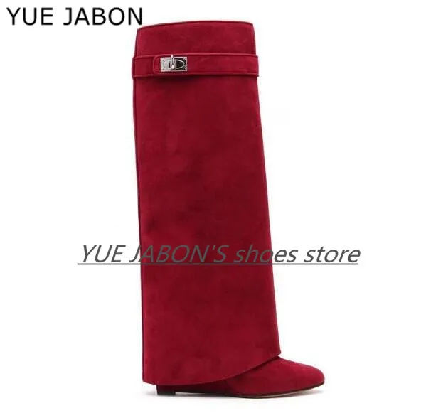 

Женские сапоги до колена, натуральная кожа, танкетка, металлический декор, замок акулы, увеличивающие рост