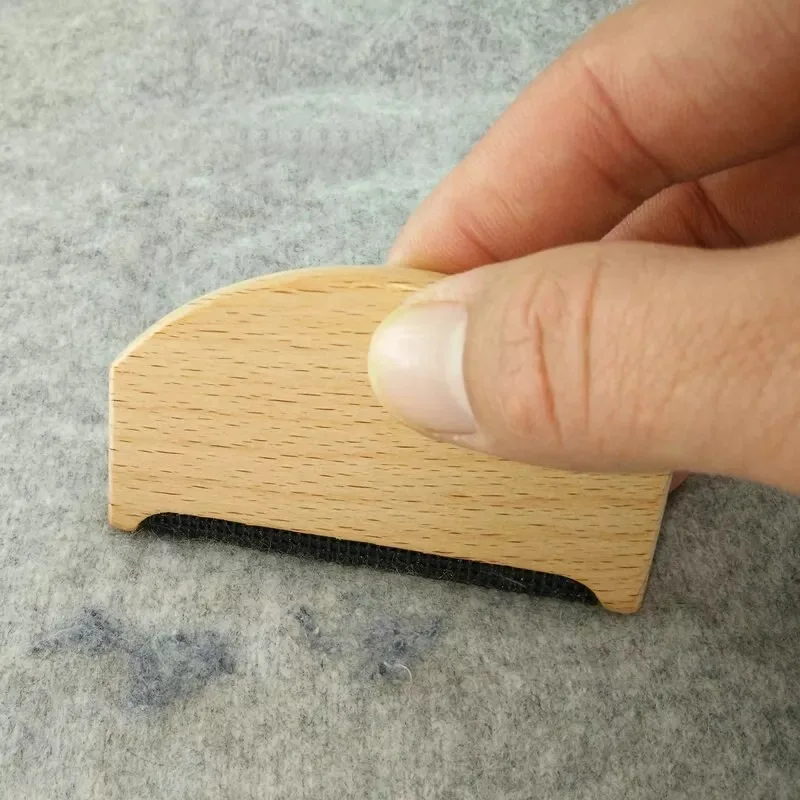 

New Wooden Lint Remover For Clothing Fuzz Fabric Fluff Removing Sweater Woven Coat Clothes Garment Care Pet Hair Lint Remover