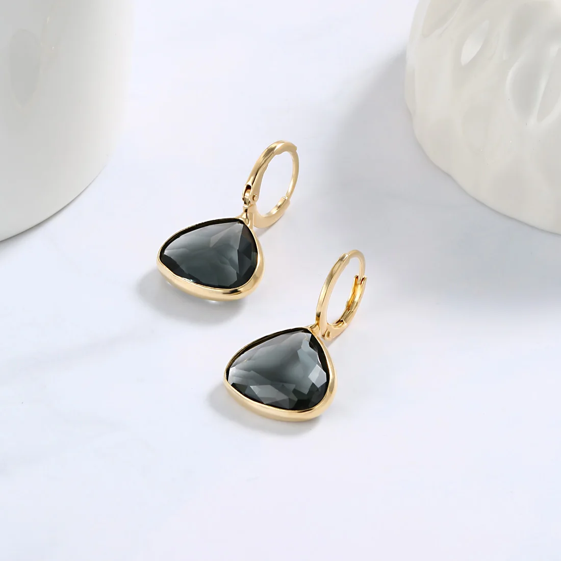 Neoglory треугольник кристаллический крючок серьги для женщин серый синий зеленый