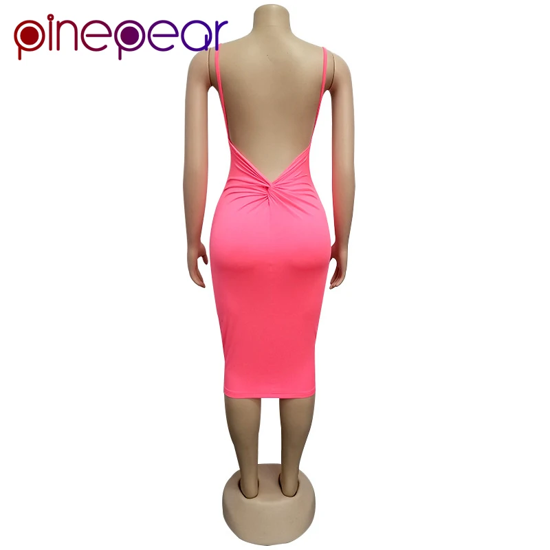 Женское плиссированное платье на тонких бретельках ФЛУОРЕСЦЕНТНОЕ розовое с