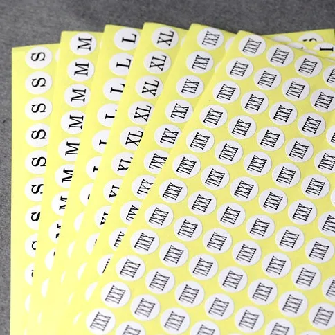 (1000 шт) индивидуальная самоклеящаяся бумажная этикетка для одежды с именем