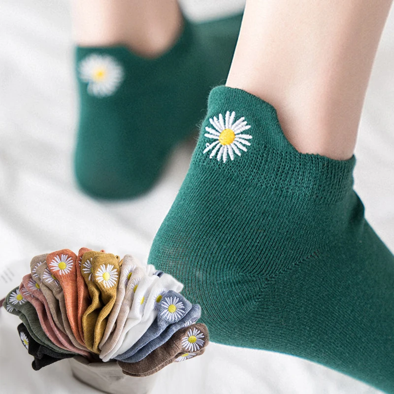 

Harajuku Kawaii Embroidery Daisy Women Socks Cotton Multicolor Chrysanthemum Retro Color Ankle Socks Women 1 Pair Dropship